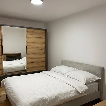 Flyinn Residence Belgrad Exteriör bild